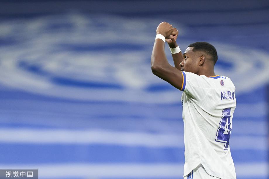 竞技体育中 竞技体育中