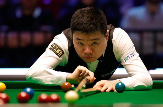 奏和逻辑上 奏和逻辑上