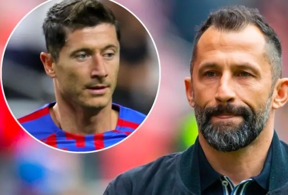 队报：因合同年拒绝续约，斯特拉斯堡中卫杜库雷被下放预备队