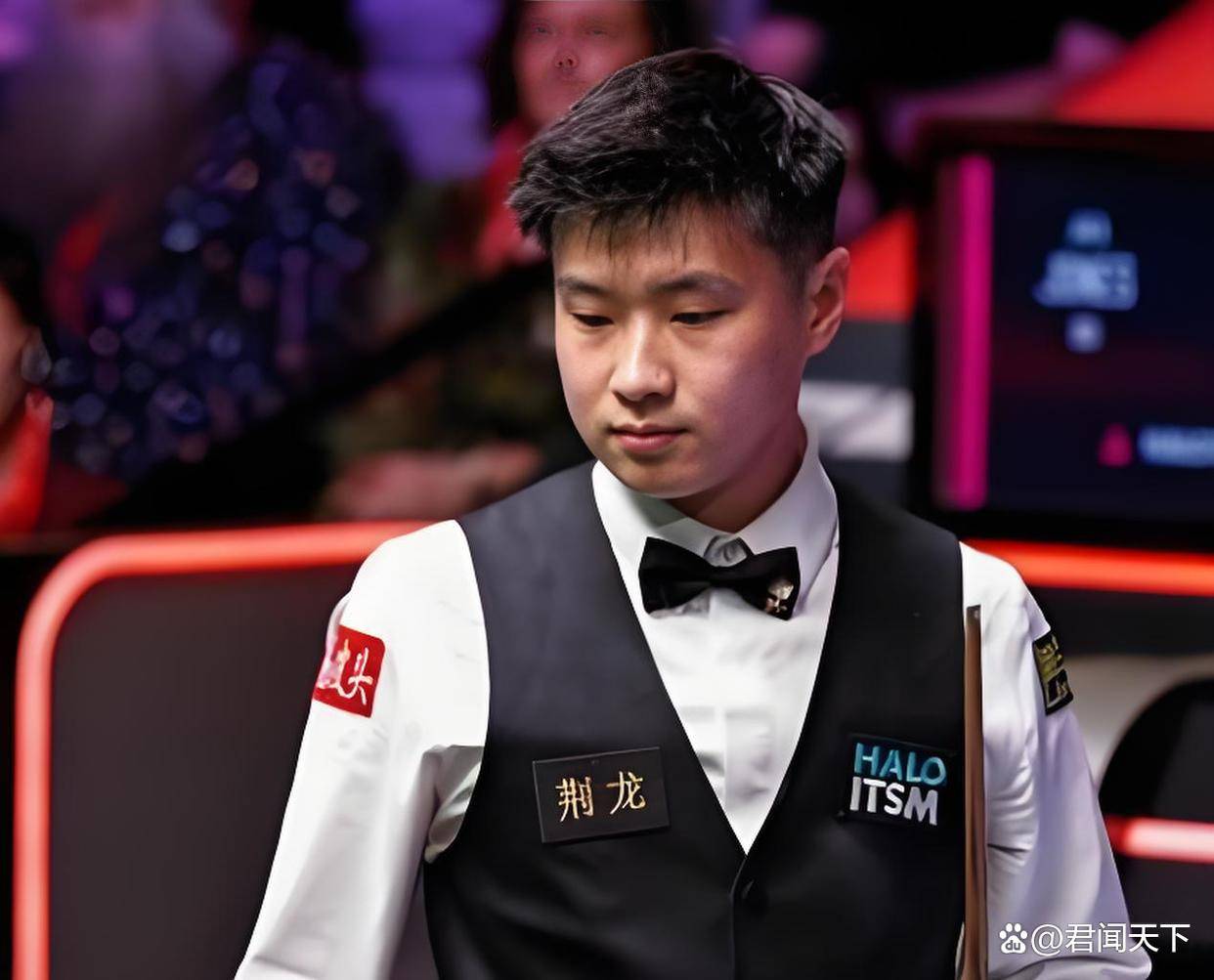 时表现出的 时表现出的