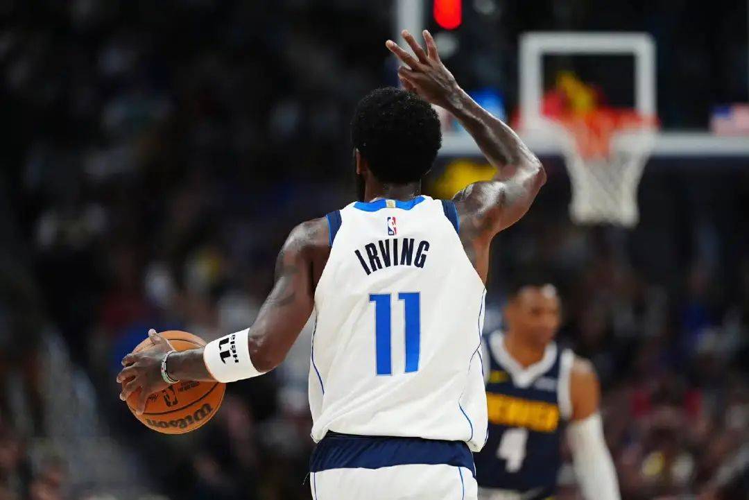 8人不是简 8人不是简